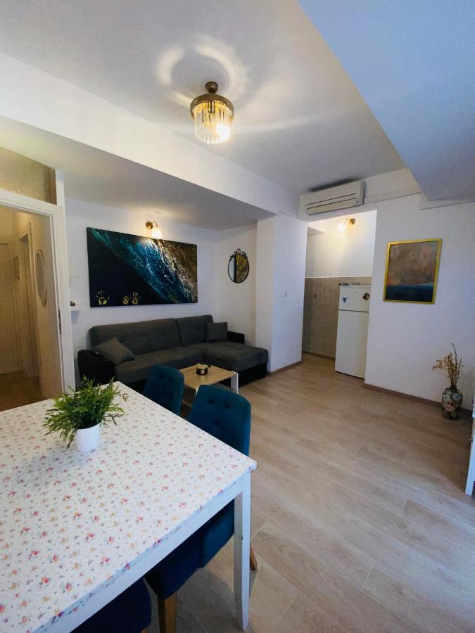 Apartment Andrea Baška Voda Екстериор снимка