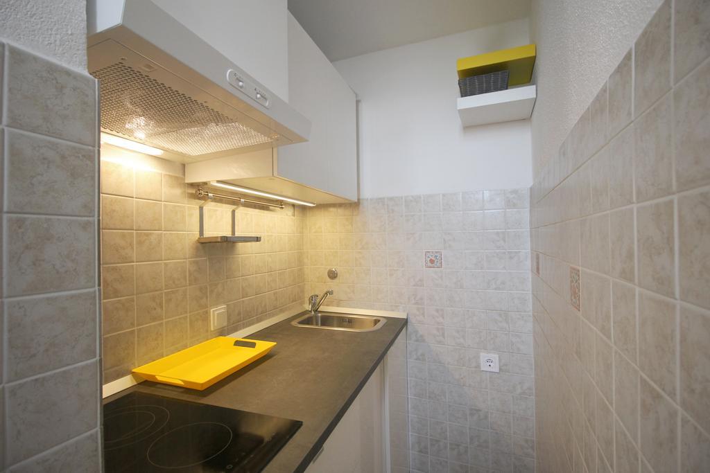 Apartment Andrea Baška Voda Екстериор снимка